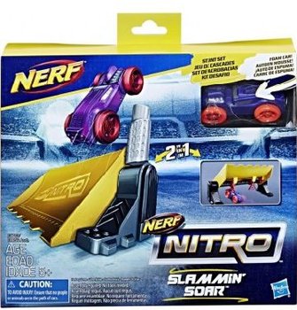 * Nerf Nitro nhradn autko dvojit akce  E0856 / E1762 Slammin Soar Stunt Set