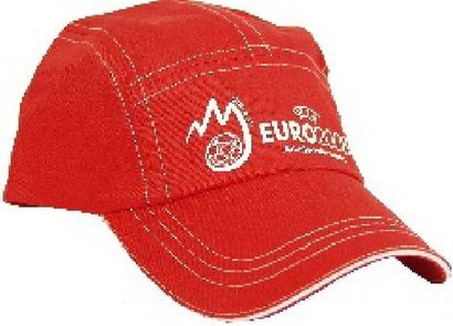 Kiltovka erven UEFA Euro 2008 velikost 58