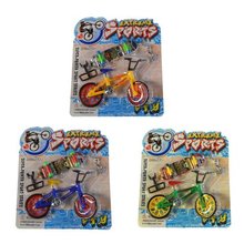 Fingerboard s kolem bmx, prstov skate, kolo