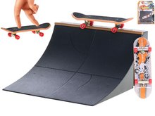 Skateboard 9,5cm kov s rampou na kart