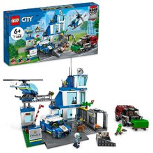 * LEGO City 60316  policejn stanice
