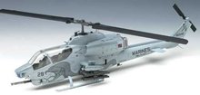 * ACADEMY Model Kit vrtulník 12116 - USMC AH-1W &quot;NTS UPDATE&quot; (1:35)