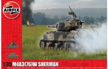 * Airfix Classic Kit tank A1365 - M4A3 76 W SHERMAN  1:35